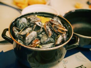 Mussels in restaurant